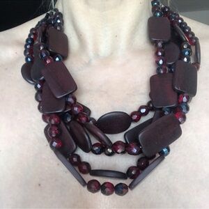 Gorgeous statement necklace